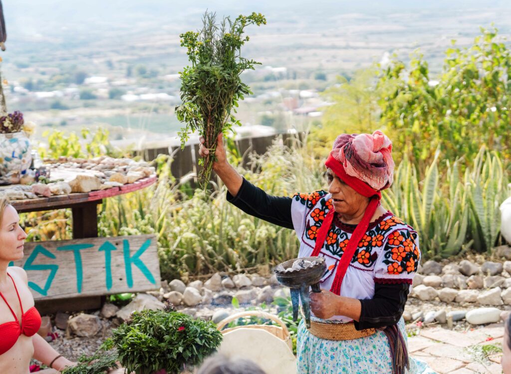 Oaxaca 2024 NYE Emily L-826