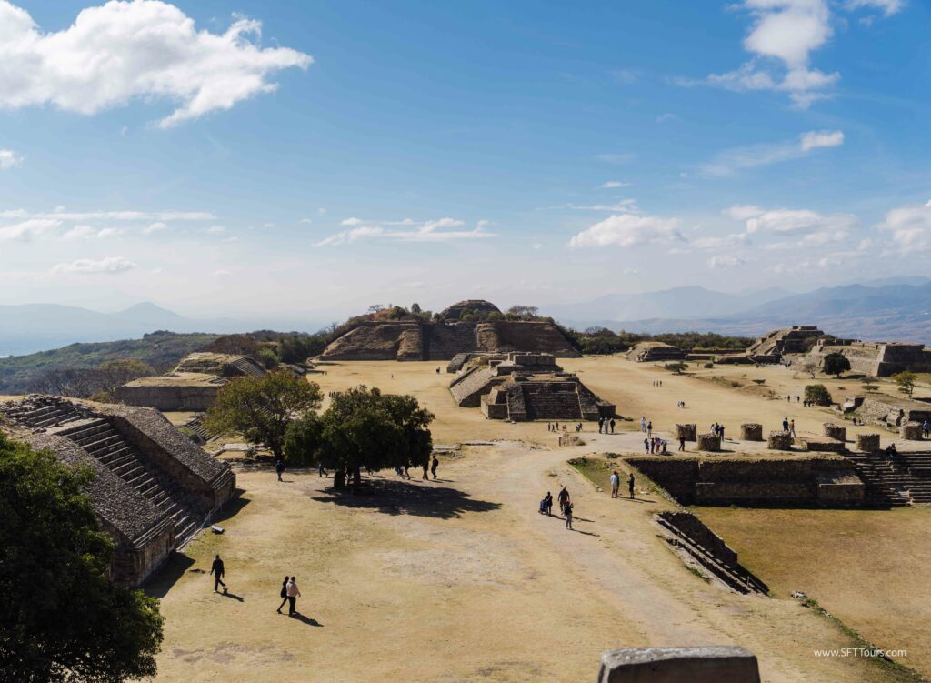 Oaxaca 2024 NYE Emily L-885